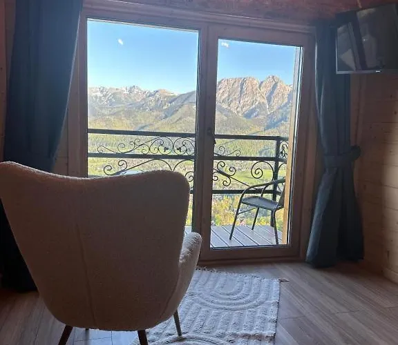 Dom Tatrzanski Ewa Deluxe Bed and breakfast