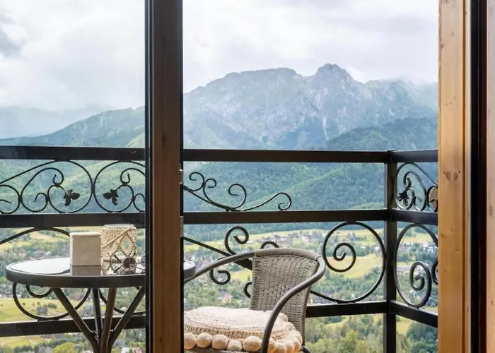 Dom Tatrzanski Ewa Deluxe Bed and breakfast 3*