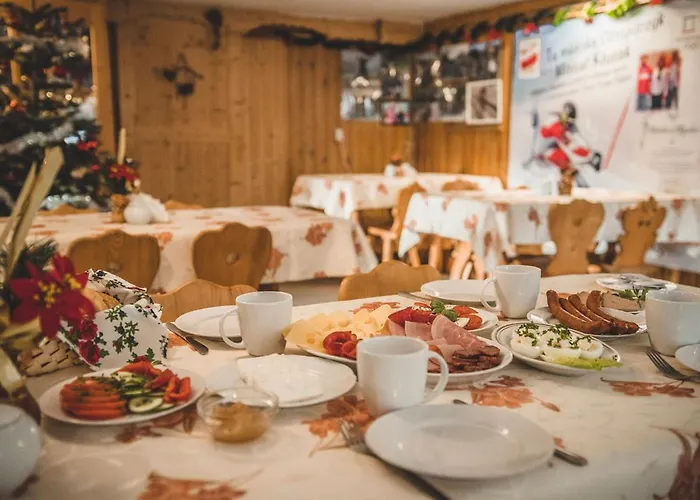 Dom Tatrzanski Ewa Deluxe Couette-café Kościelisko